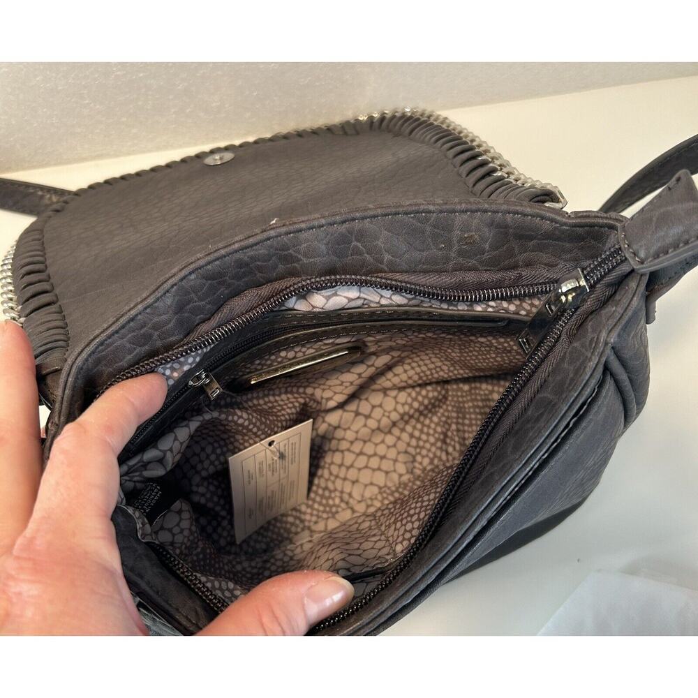 Urban Expressions Lita Gray Vegan Leather Handbag Chain Flap Crossbody - Picture 9 of 12